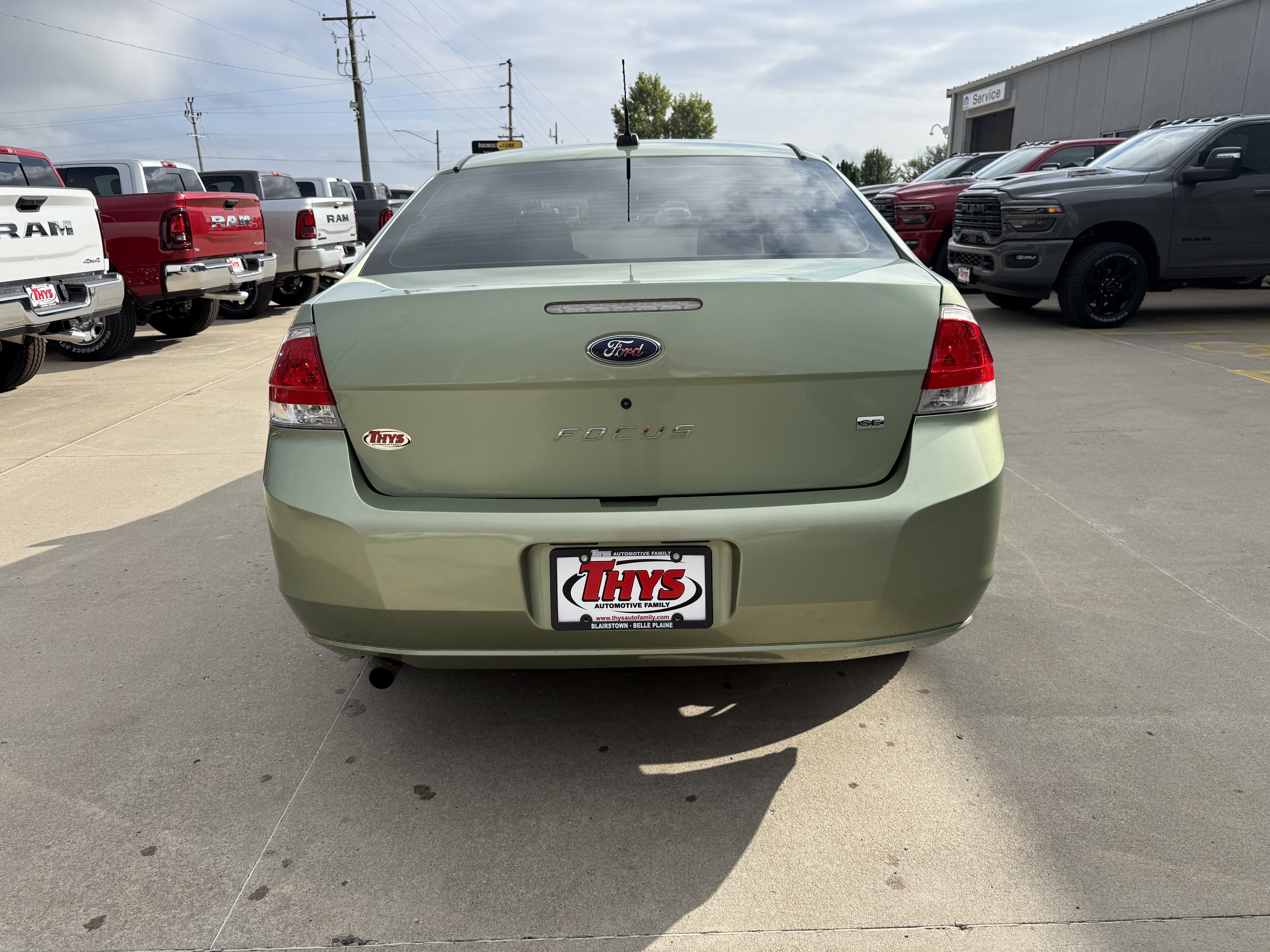 Used 2008 Ford Focus Sedan FWD image 30