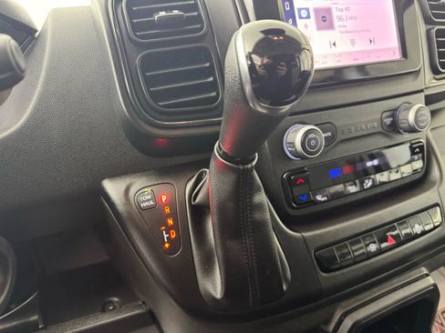 Used 2024 RAM ProMaster 2500 image 22