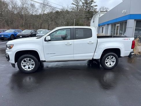 Used 2022 Chevrolet Colorado LT w/ LT Convenience Package image 2