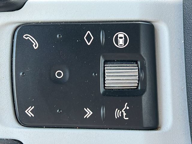 Used 2025 Land Rover Defender 110 S AWD/4WD image 25