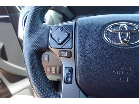 Certified 2023 Toyota Tacoma TRD Off-Road w/ Advanced Technology Package AWD/4WD image 18