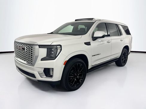 Used 2023 GMC Yukon Denali RWD image 1