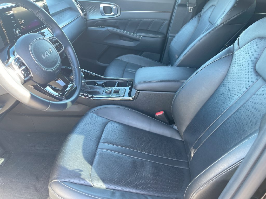 Used 2023 Kia Sorento SX FWD image 34