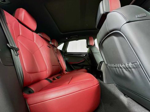 New 2026 Porsche Macan AWD/4WD image 28