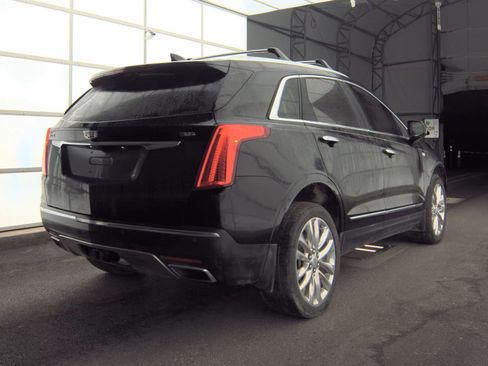 Used 2017 Cadillac XT5 Platinum image 7