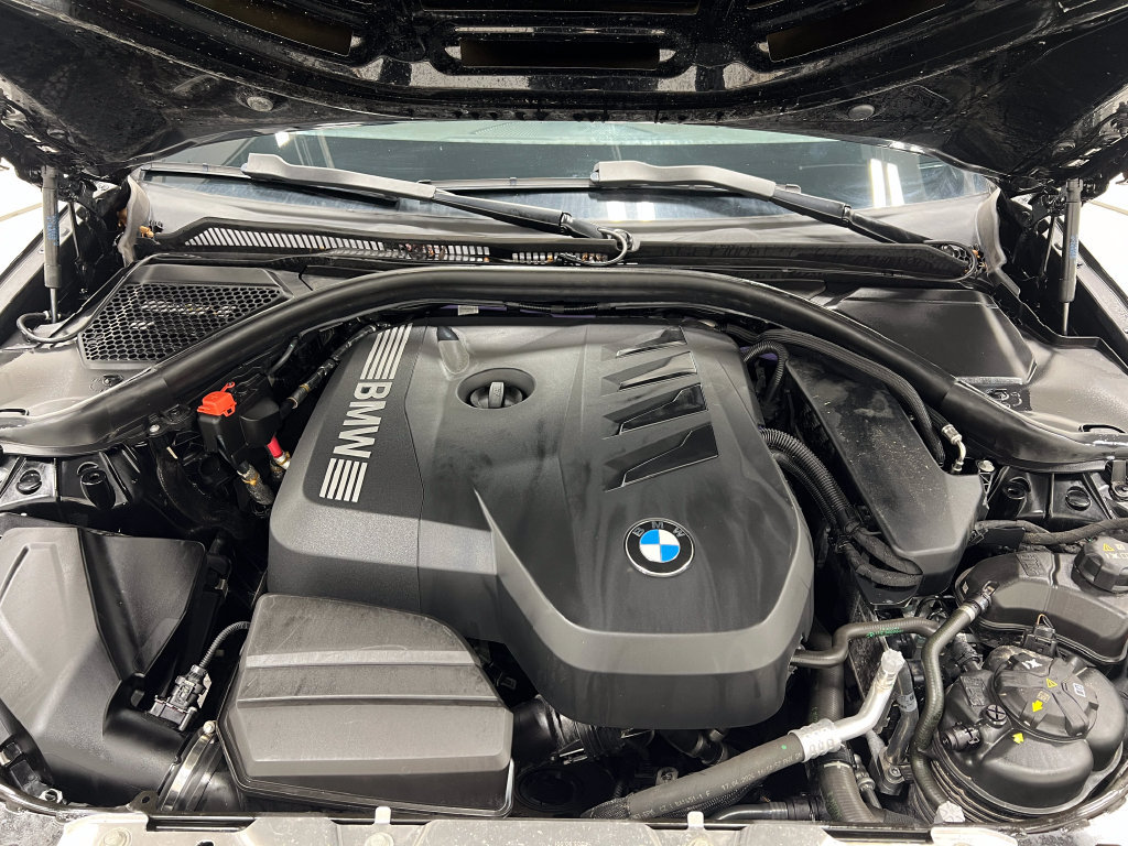 Used 2025 BMW 330i Sedan RWD image 30
