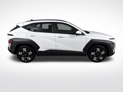 Certified 2024 Hyundai Kona SEL w/ Convenience Package FWD image 2