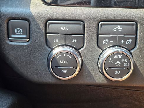 Used 2024 GMC Sierra 1500 Elevation w/ LPO, GMC Protection Package AWD/4WD image 27