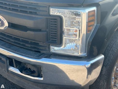 Used 2018 Ford F250 XL AWD/4WD image 9