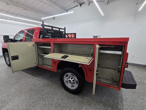 Used 2019 Chevrolet Silverado 2500 W/T w/ WT Convenience Package RWD image 8