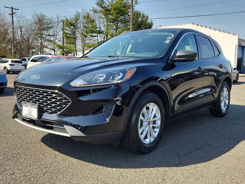 Used 2022 Ford Escape SE w/ Convenience Package image 3