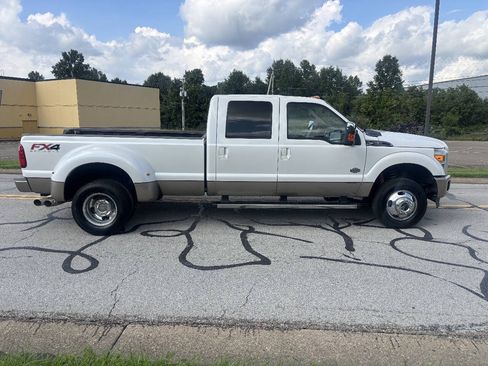 Used 2012 Ford F350 King Ranch w/ King Ranch w/Chrome Pkg AWD/4WD image 4