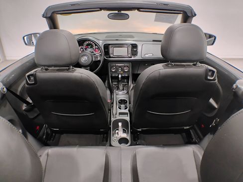 Used 2013 Volkswagen Beetle 2.5 image 58