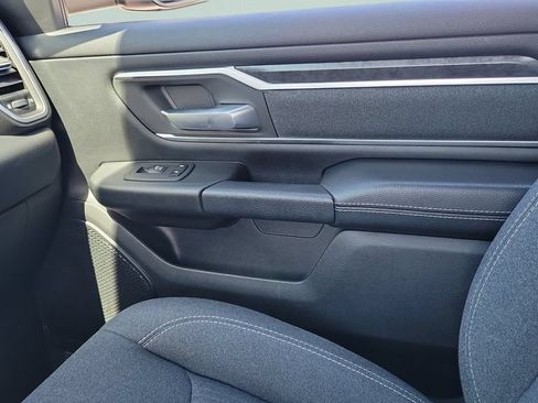 Used 2020 RAM 1500 Big Horn AWD/4WD image 13
