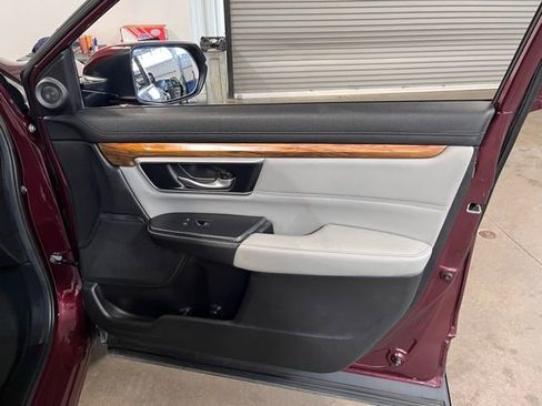 Used 2019 Honda CR-V Touring image 12