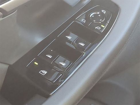 New 2026 BMW 530i 530i w/ M Sport Package image 25