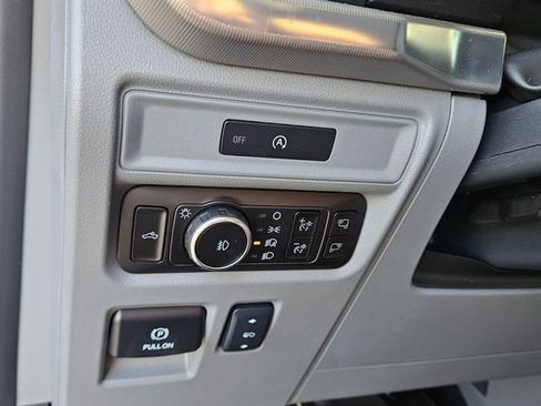 New 2025 Ford F150 Lariat w/ Equipment Group 502A High image 28