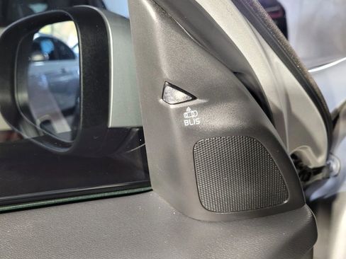 Used 2016 Volvo S60 T5 Premier image 17