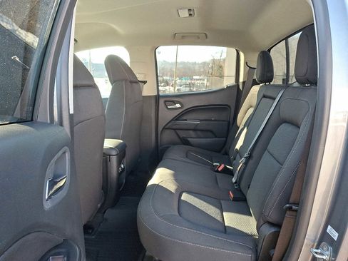 Certified 2022 Chevrolet Colorado LT w/ LT Convenience Package image 10