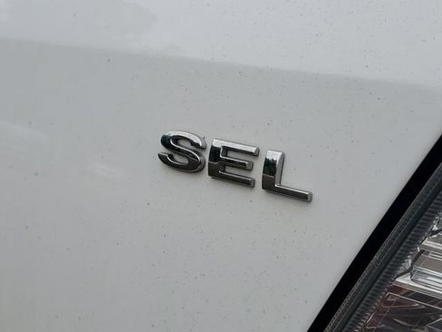 Used 2008 Ford Taurus SEL FWD image 6