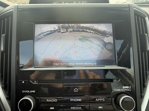 Used 2023 Subaru Forester Premium image 22