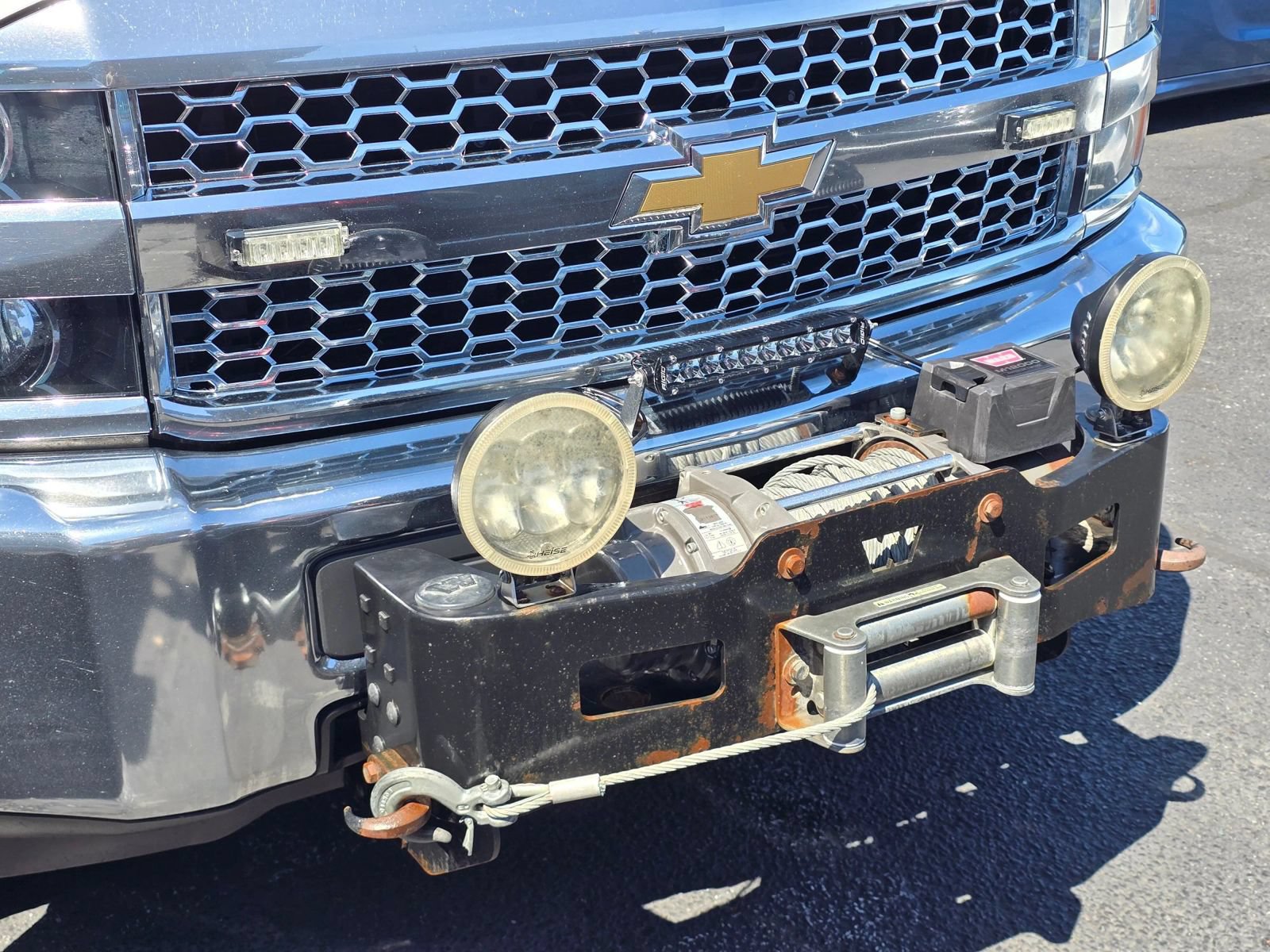 Used 2019 Chevrolet Silverado 2500 W/T AWD/4WD image 8
