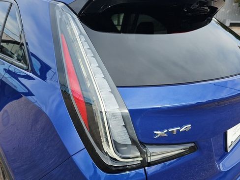 Certified 2022 Cadillac XT4 Sport w/ Enhanced Visibility Package image 37