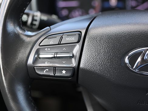 Used 2022 Hyundai Kona SEL w/ Convenience Package image 34