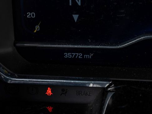 Used 2022 Chevrolet Silverado 1500 ZR2 w/ Technology Package image 20