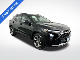 Used 2025 Chevrolet Trax LT FWD 360° Tour