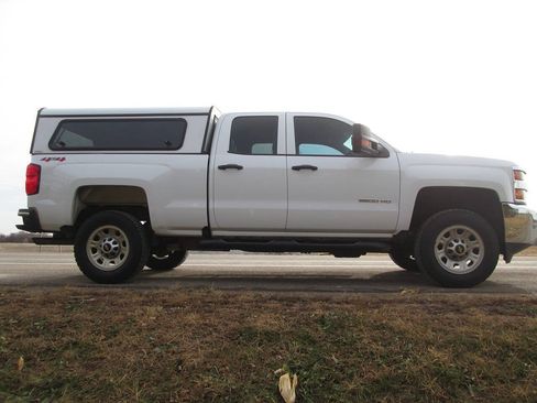 Used 2018 Chevrolet Silverado 2500 W/T w/ WT Fleet Convenience Package AWD/4WD image 5