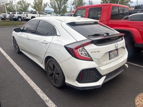 Used 2017 Honda Civic EX image 3