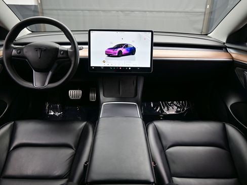Used 2022 Tesla Model 3 Performance image 16