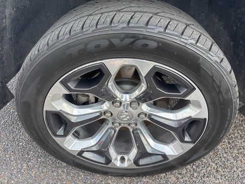 Used 2020 RAM 1500 Limited image 19