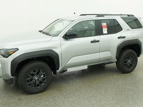 New 2026 Toyota 4Runner SR5 RWD image 2