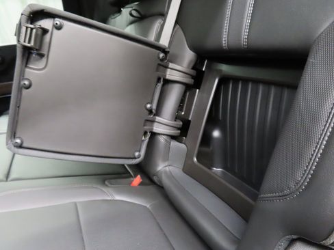 Used 2023 Chevrolet Silverado 3500 High Country w/ Z71 Off-Road Package image 76