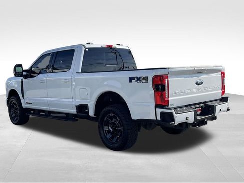 Used 2024 Ford F250 Lariat w/ Sport Appearance Package image 4