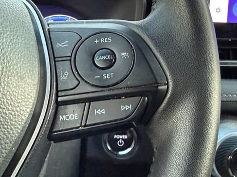 Used 2024 Toyota RAV4 Limited AWD/4WD image 26