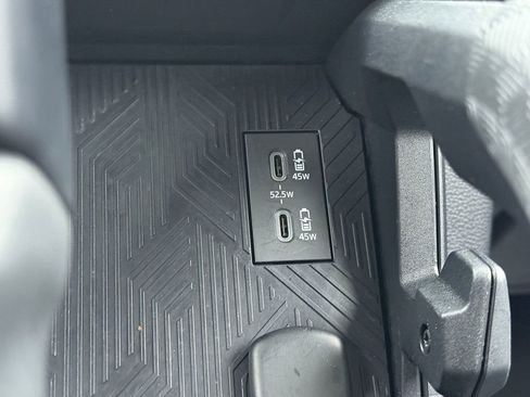 Used 2025 Toyota 4Runner TRD Off-Road image 25