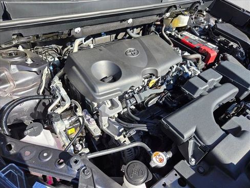 Used 2024 Toyota RAV4 XLE image 22