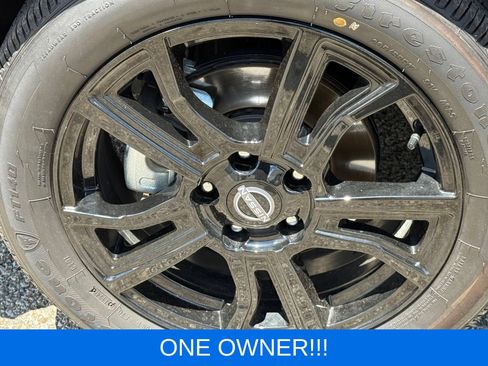 Used 2024 Nissan Kicks SR w/ Interior Electronics Package FWD image 13