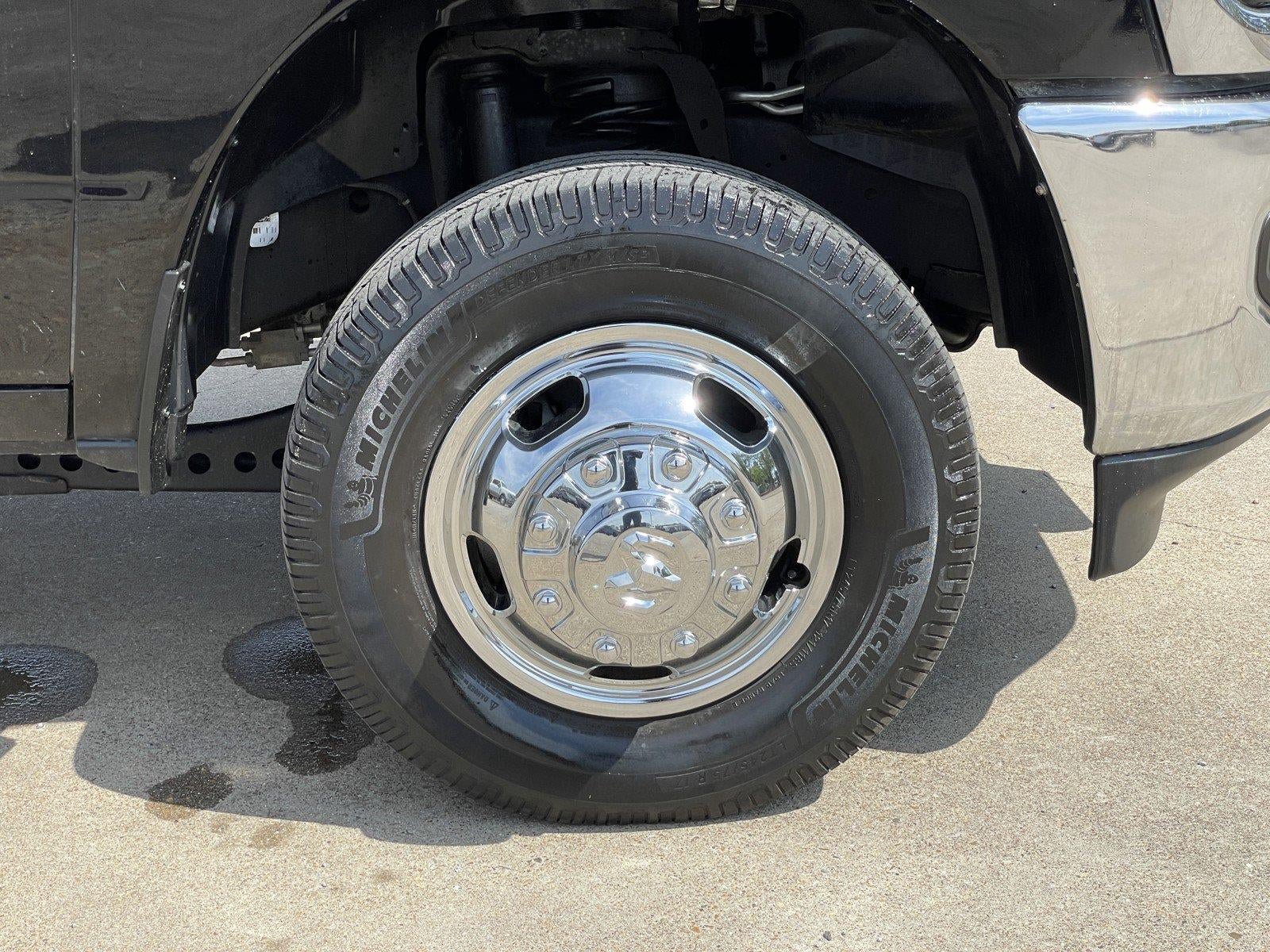 Used 2024 RAM 3500 Lone Star AWD/4WD image 49