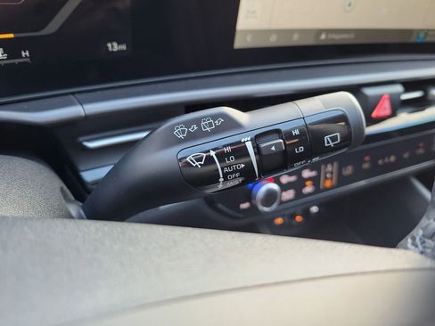 New 2026 Kia Sportage SX image 31