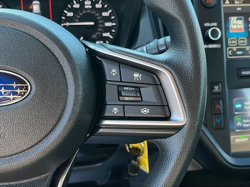 Certified 2025 Subaru Impreza 2.0i image 14