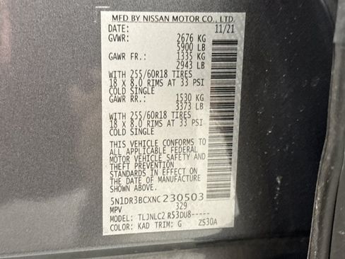 Used 2022 Nissan Pathfinder SV w/ SV Black Package AWD/4WD image 11