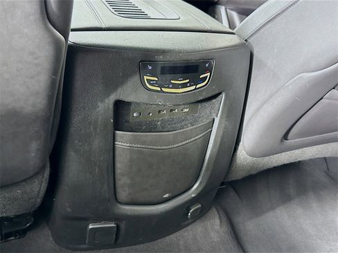 Used 2019 Cadillac Escalade Premium Luxury image 29