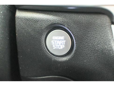 New 2026 Kia Sorento S image 24