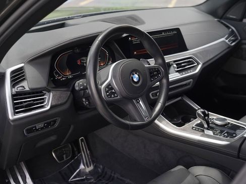 Used 2023 BMW X5 xDrive40i w/ M Sport Package AWD/4WD image 9