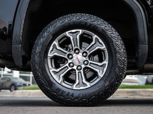 Used 2019 GMC Sierra 1500 SLE w/ SLE Value Package AWD/4WD image 26