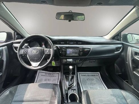 Used 2015 Toyota Corolla S FWD image 11